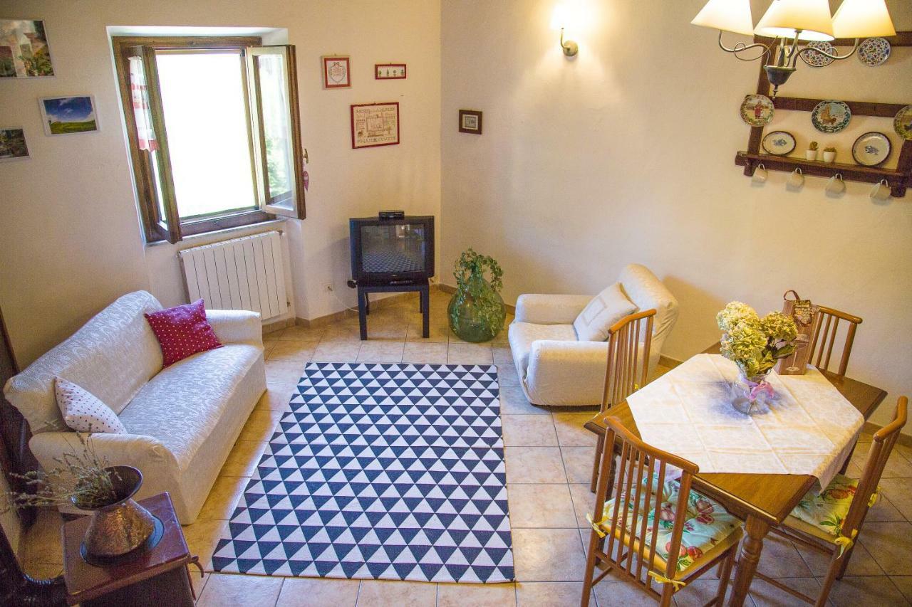 Casa Vacanza Francesca #10 Sassetta Εξωτερικό φωτογραφία